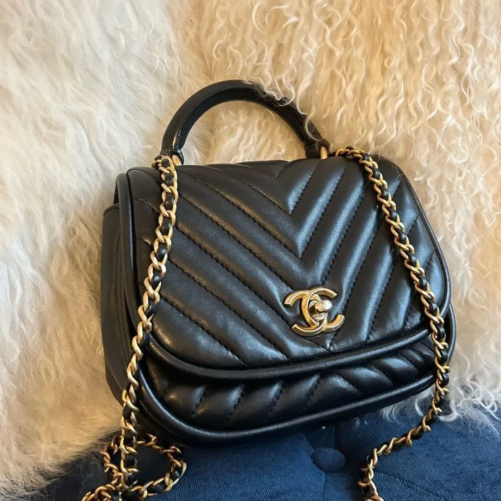 Chanel Coco Mark V-Stitch Top Handle Crossbody Chain Shoulder Bag Black